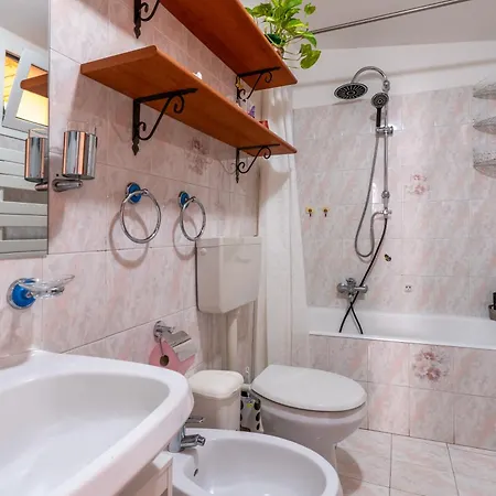 Simone Vacanze - Da Gina Apartmán Taggia