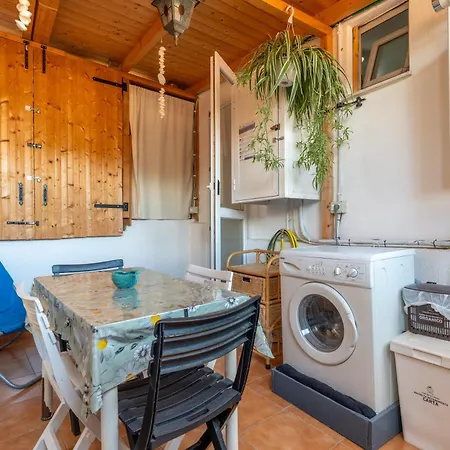 Simone Vacanze - Da Gina Таджа