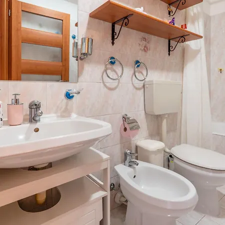 Simone Vacanze - Da Gina Apartmán *