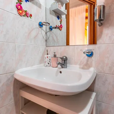 Simone Vacanze - Da Gina *